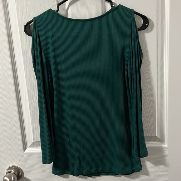 Dynamite Top - Picture 3 of 3